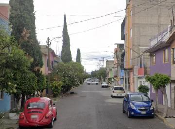 Casa de 3 habitaciones, Nezahualcóyotl · Venta de Casa en Metropolitana, Nezahualcóyotl 3ra Secc