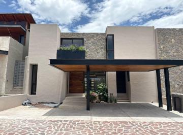 Casa de 4 habitaciones, Querétaro · Casa en Renta Fogata 73 - Altozano Queretaro