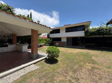 Casa de 5 habitaciones, Atlixco · Casa en Venta Club de Golf El Cristo Campo de Golf, Alberca y Jardin