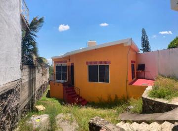 Casa de 3 habitaciones, Yautepec · Casa de 355 m² con 3 Recámaras en Venta en Pedregal de Oaxtepec