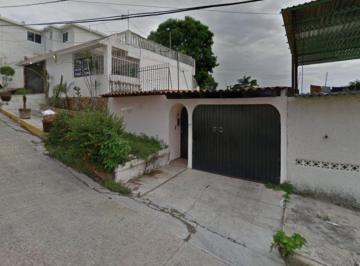 Casa de 3 habitaciones, Acapulco de Juárez · Casa en Venta en Almirante Rafael, Acapulco.