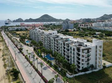 Departamento de 2 habitaciones, Los Cabos · Condo en Venta de 160 m² a Una Cuadra de Playa Médano, Cabo San Lucas