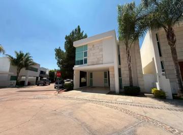 1 · Casa en Renta en Residencial Los Fresnos Al Norponiente de Aguascalientes