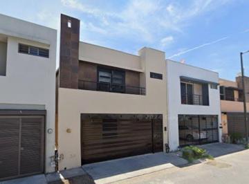Casa de 3 habitaciones, Monterrey · Venta de Casa Monterrey Nuevo Leon Cumbres Madeira