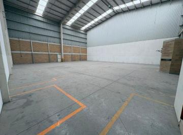 Bodega comercial , Toluca · Bodega en Renta Dentro de Parque Industrial 430 m² en San Mateo Otzacatipan