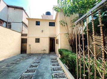 Casa de 3 habitaciones, Coyoacán · Casa en Venta en Culhuacán, Coyoacán