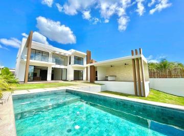 bfcbba08a71b76ba085ae7547dd033337c5609655fea94d592d2b6156d936a8d · Residencia de Lujo Frente Al Lago | Lagos del Sol, Cancún