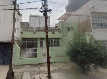 Casa de 3 habitaciones, Cuauhtémoc · Casa en Venta en Colonia Roma Sur