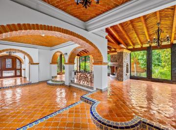 Casa · 380m² · 4 Recámaras · 2 Estacionamientos · Casa en Renta Sin Muebles en Renta en San Miguel de Allende