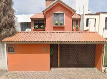 Casa de 5 habitaciones, Huixquilucan · Casa en Venta en Colonia Lomas de Las Palmas, Naucalpan de Juarez, Estado de Mexico