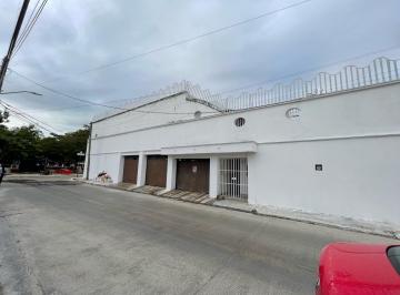 Casa · 450m² · 6 Recámaras · 3 Estacionamientos · Casa Amueblada en Renta en Campeche Fracciorama 2000