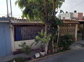 Casa de 3 habitaciones, Coacalco de Berriozábal · Casa en Venta Coacalco