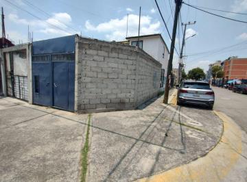 Casa de 2 habitaciones, Cuautitlán Izcalli · Bosques de La Hacienda Casa en Esquina Planta Baja Cerca de Plaza San Miguel