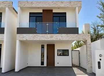 1 · Bonita Casa en Venta en Escobedo Nl en Uno de Los Mejores Fraccionamientos. Nn - Hdq737.