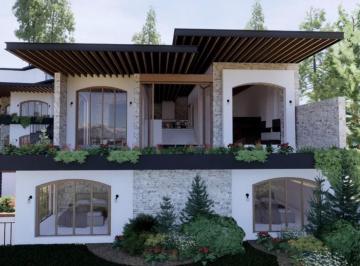 Casa · 480m² · 3 Recámaras · 3 Estacionamientos · Casa en Venta en El Bosque en Cuernavaca
