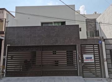Casa de 3 habitaciones, Monterrey · Casa en Renta en Pedregal de La Silla, Carretera Nacional