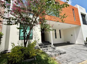 Fachda · Casa en Venta en Parque Durango | Lomas de Angelópolis III, Puebla