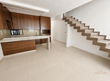 Casa · 100m² · 3 Recámaras · 2 Estacionamientos · Casa en Venta con Recámara en Planta Baja | Col. El Morro