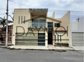 Casa de 4 habitaciones, Boca del Río · Casa en Calle 29 Juinio #522 Graciano Sánchez, Boca del Rio, Ver