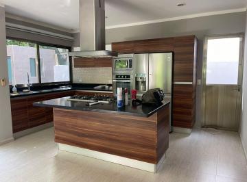 Casa · 300m² · 5 Recámaras · 3 Estacionamientos · Venta Casa Cumbres Cancún Quintana Roo