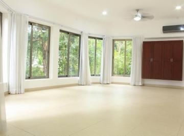 Casa · 270m² · 7 Recámaras · 2 Estacionamientos · Venta Casa Playacar Fase 1 Playa del Carmen
