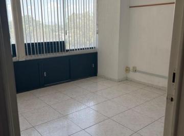 Oficina · 181m² · 1 Estacionamiento · Oficina en Edificio Cerca del Río Santiago