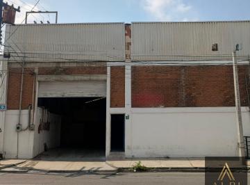 Bodega comercial · 450m² · 4 Estacionamientos · Bodega Comercial en Renta Mitras Centro