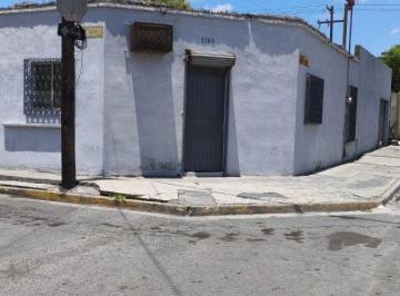 Local comercial , Monterrey · Venta Local y Bodega Comercial en Esquina en Colonia Moderna
