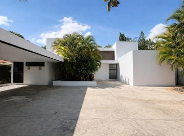1 · Casa en Venta en Club de Golf La Ceiba