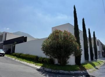 8fee48e0d49c3cdddd6946f28e863549a5c2aeee59d049a730241ed622d370fd · Casa en Venta en Privada Magnolia, La Joya Residencial, Monterrey N. L.