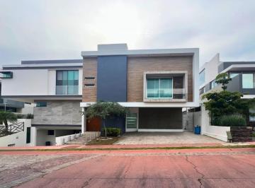 1 · Casa en Renta en Fraccionamiento La Rioja, Tlajomulco de Zuñiga