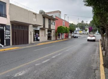 Casa · 250m² · 6 Recámaras · 1 Estacionamiento · Propiedad con Potencial Comercial en El Centro de Tlaxcala