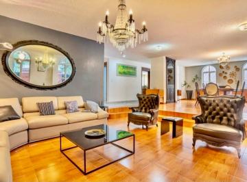 Casa de 5 habitaciones, Coyoacán · Casa Sola, Amueblada, 445 m, 5 Recamaras, Coyoacan, Oportunidad
