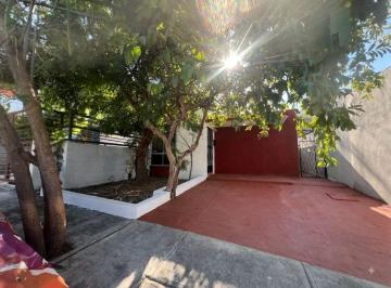 Casa de 2 habitaciones, Guadalupe · Casa en Venta en Fracc. Las Avs, Zona Guadalupe, N. L.