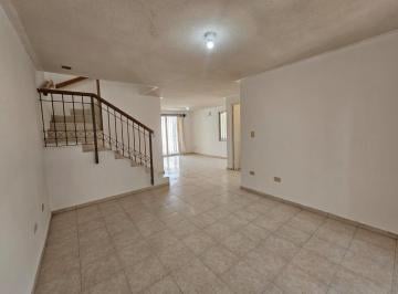Casa · 119m² · 3 Recámaras · 2 Estacionamientos · Casa en Cumbres San Agustín