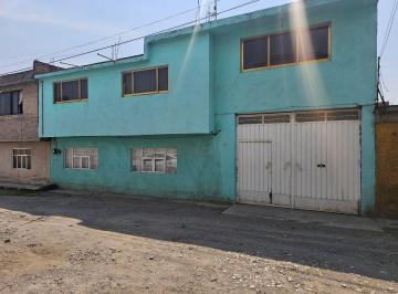 Casa · 126m² · 3 Estacionamientos · Casa - Capultitlan Centro
