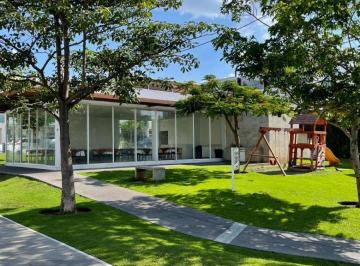 Casa de 4 habitaciones, Zapopan · Casa en Renta en La Cima, Zapopan, Jalisco Coto Privado