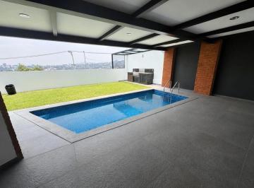 Casa de 4 habitaciones, Atizapán de Zaragoza · Casa en Venta con Alberca y Acabados de Lujo Dentro de Fraccionamiento con Seguridad