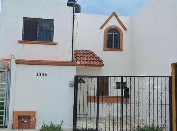 Casa de 2 habitaciones, Ramos Arizpe · Se Renta Casa en Ramos Arizpe, Coah. Excelente Ubicación. Cerca del Al Super.