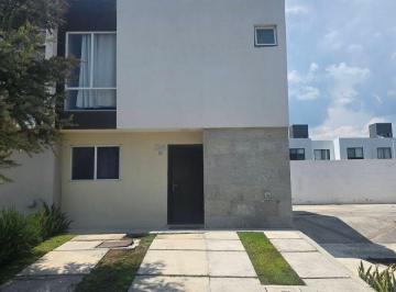 Casa de 2 habitaciones, El Marqués · Casa en Venta en Zakia