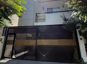 Casa de 3 habitaciones, Guadalupe · Casa en Venta en Cerrada México Sector Independencia, Guadalupe, N. L.