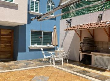 Casa de 3 habitaciones, Toluca · Casa en Venta en Col. del Parque, Toluca, Heriberto Enriquez, Av Las Torres