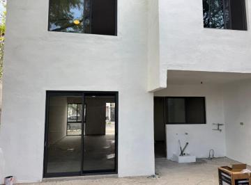 Casa de 3 habitaciones, Monterrey · Casa Remodelada en Mitras Norte, Monterrey