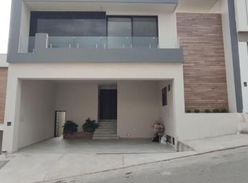 Casa de 4 habitaciones, Monterrey · Casa en Venta Sector Carretera Nacional Castaños del Vergel, Monterrey