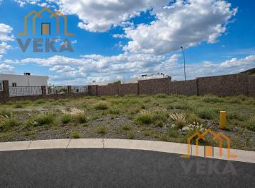 Terreno / Lote · 296m² · Terreno en Venta en Valle Escondido