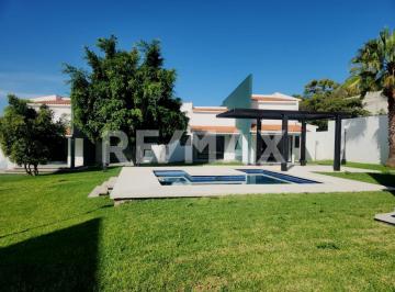 Casa · 68m² · 2 Recámaras · 1 Estacionamiento · Casa en Venta en Morelos, Tlayacapan