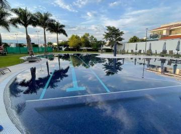 Departamento de 3 habitaciones, Emiliano Zapata · Departamento en Renta en Club de Golf Paraíso Country