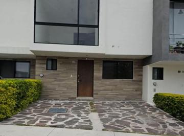 Casa de 3 habitaciones, Querétaro · Amplia Casa en Renta en Vidanta, Residencial El Refugio.