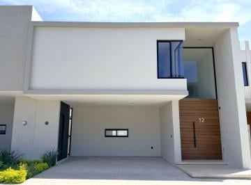 Casa de 3 habitaciones, Boca del Río · Casa Nueva en Venta Fraccionamiento Lomas del Dorado, Playas, Alberca, Jardin