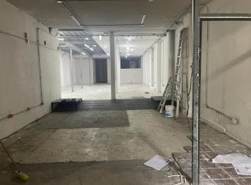 Local comercial · 300m² · Local en Tabacalera